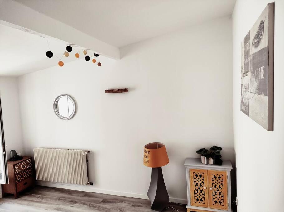 Superbe Maison Renovee Avec Agreable Jardin Sainte-Catherine  Exteriér fotografie
